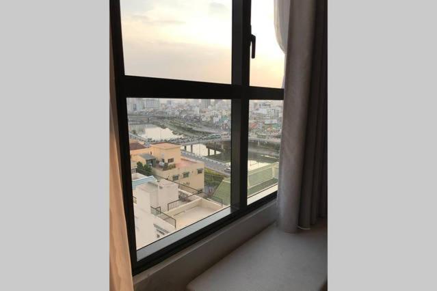 Icon56 Saigon Apartment Хошимин Екстериор снимка