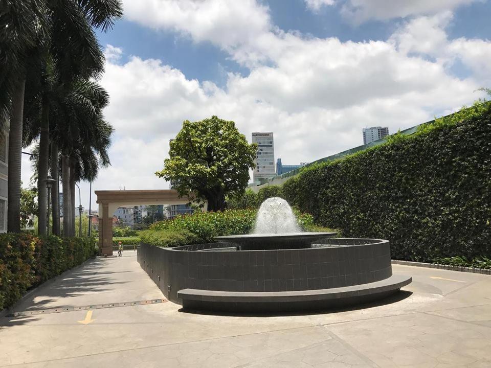 Icon56 Saigon Apartment Хошимин Екстериор снимка