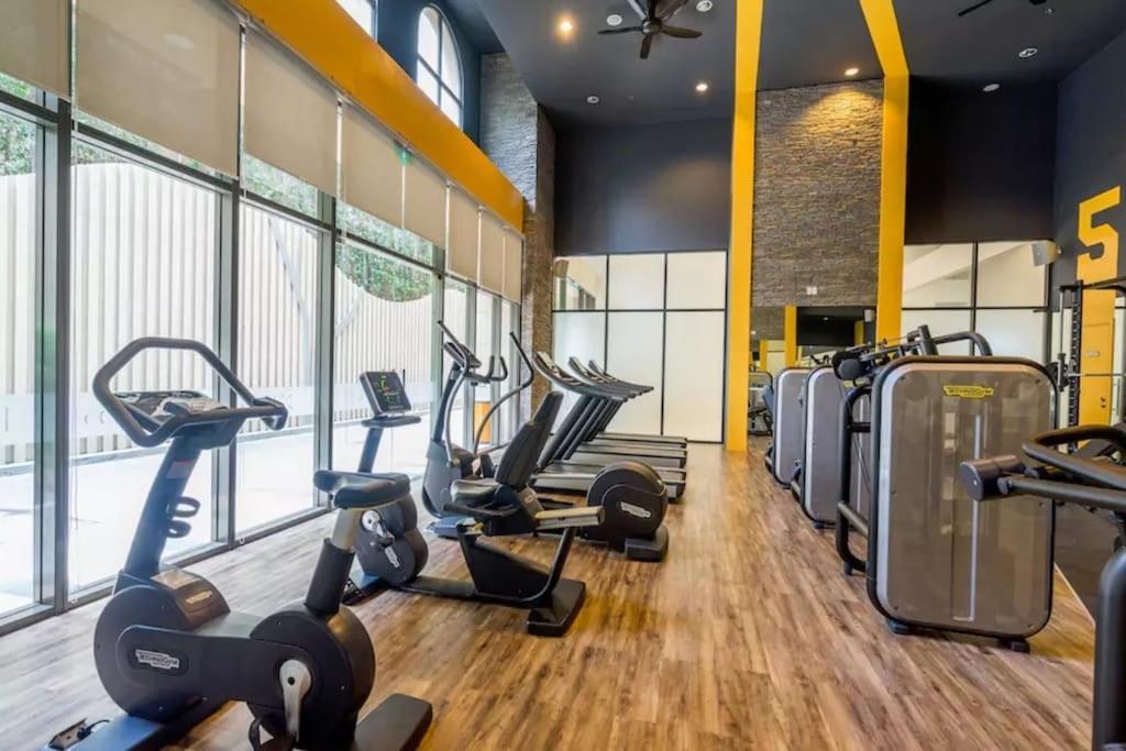 Icon56 Saigon Apartment Хошимин Екстериор снимка